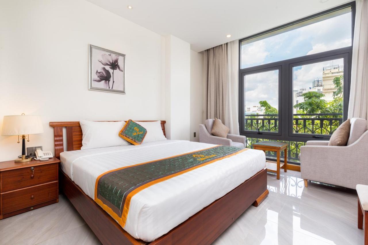 Silk Hong Ha Airport Hotel Хошимин Экстерьер фото