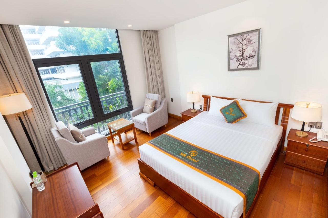 Silk Hong Ha Airport Hotel Хошимин Экстерьер фото